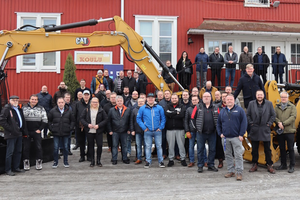 INFRA ry:n piirihallituksien jäsenet kokoontuivat Jämsässä koulutusasioiden puitteissa. Teemana olivat konealan vetovoiman parantaminen sekä oppilaitosyhteistyö. 