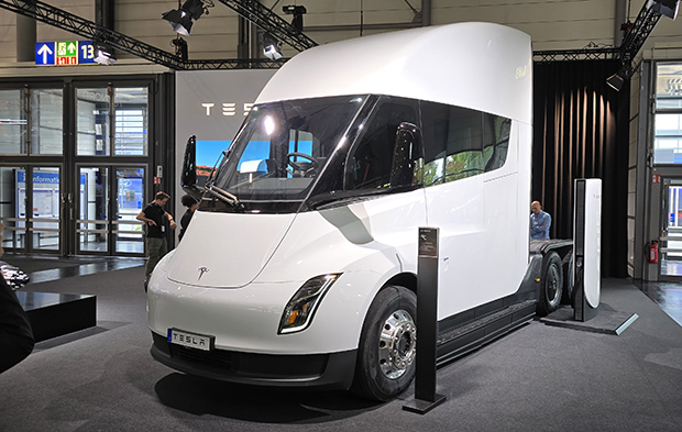 Tesla Semi