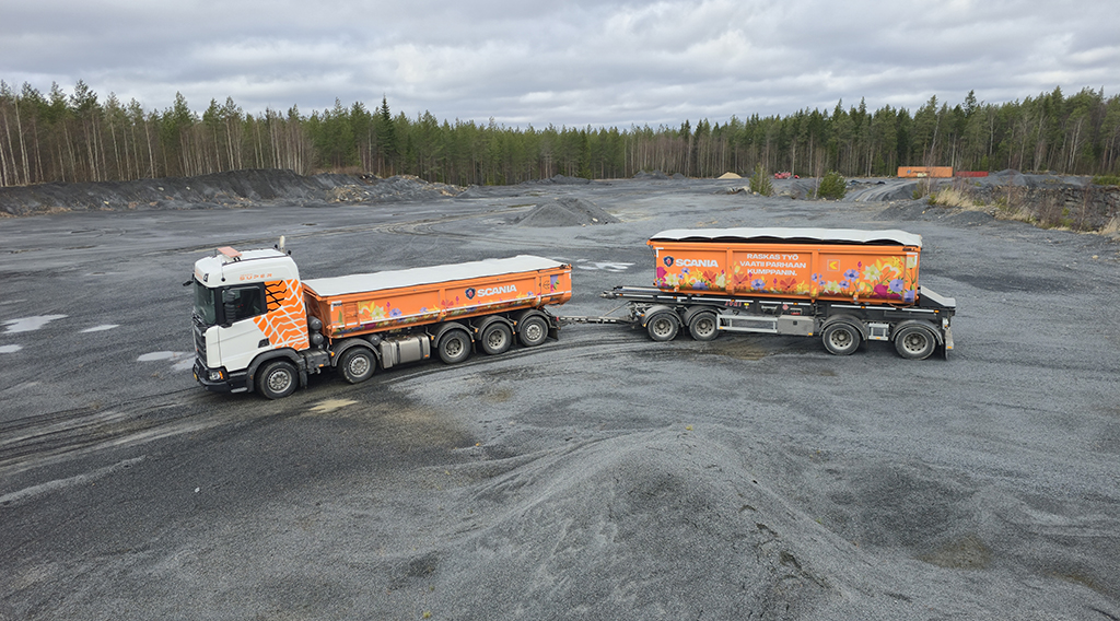 Scania 560 R 10x4