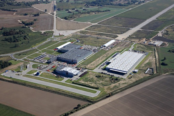 Hiabin uusi tehdas Stargard Szczecinskin kaupungissa Puolassa.